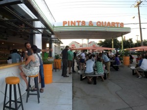 Pints--Quarts-patio_150737